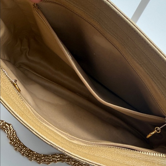 Chanel Triple CC Tote Bag in Caviar Leather - Picture 8 of 16